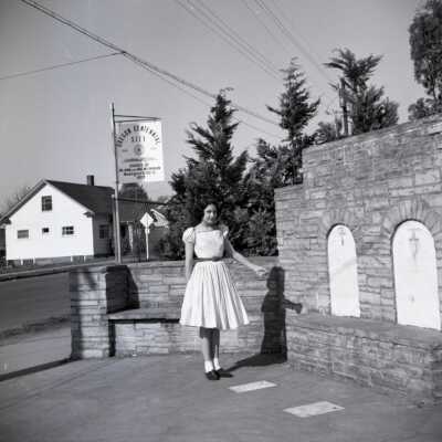 McLoughlin Gravesite 1960 - 2nd Location at 5th and Washington
