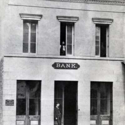 Bank of Oregon City, 1882.: Copyright: Clackamas County Historical Society; Origsize: 5x7; Origformat: Other