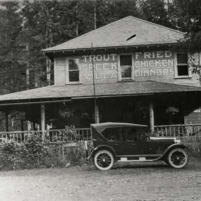 Trout Creek Villa on Molalla River