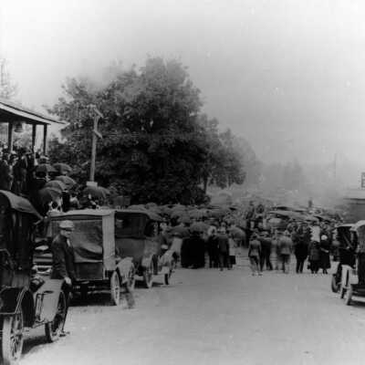 Army off to the Mexican border, Mexican Revolution, Clackamas, Oregon,1916.