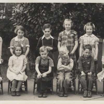 Eastham School Students 1940 - 4th Grade - Oregon City