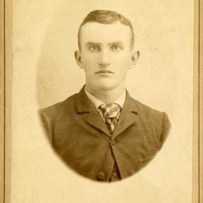 Ernest Rands.: Copyright: Clackamas County Historical Society; Origformat: Print-Photographic