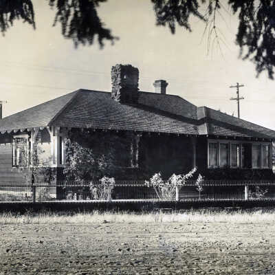 William LaSalle Home, Gladstone.