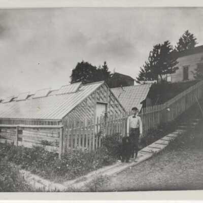Sam Roake Greenhouses 15th and Jefferson Oregon City 1907