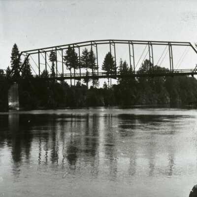 Gladstone-Park Place, Wagon Bridge over Clackamas River.