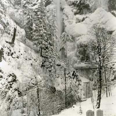 1921 Snowstorm - Columbia River Gorge - Multnomah Falls