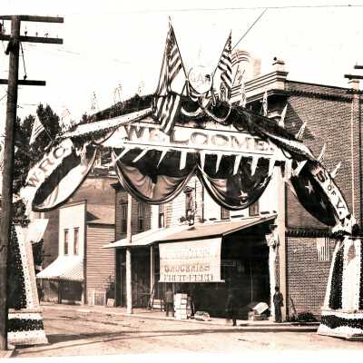 Oregon City "Welcome Arch"