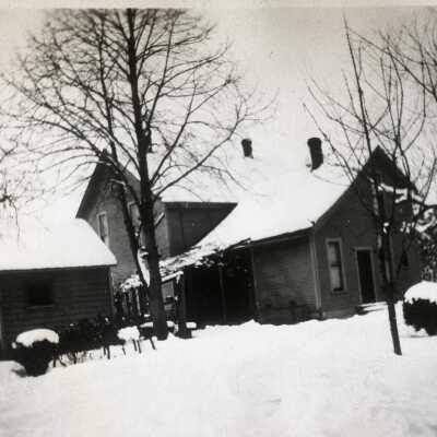 Back of Johann Roethe House, 1922