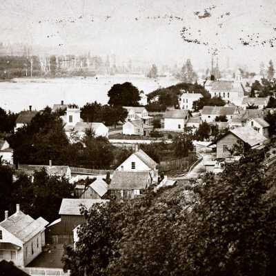 Oregon City, Looking North above 5th Street Steps