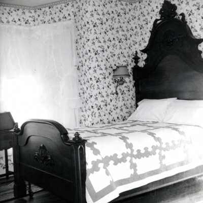 McDonald Home, Bedroom