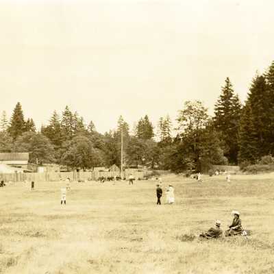 Canemah Park 1915 - Ball Field
