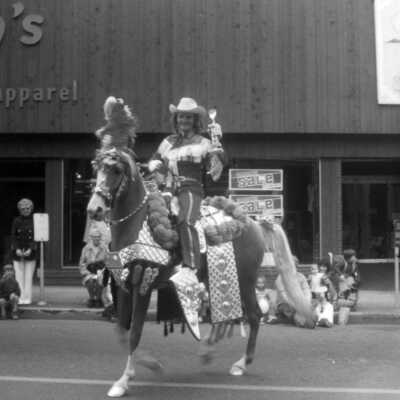 Oregon City Territorial Days 1977 - Main Street Parade
