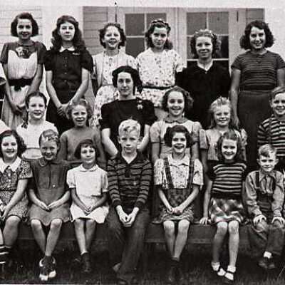 Carver School Students 1939 - 1st - 8th Grades - Carver, Oregon