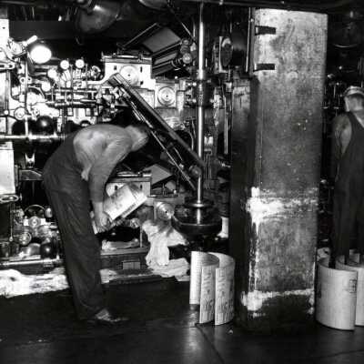 Newspaper Presses: Copyright: None; Origsize: 8"x10"; Origformat: Print-Photographic