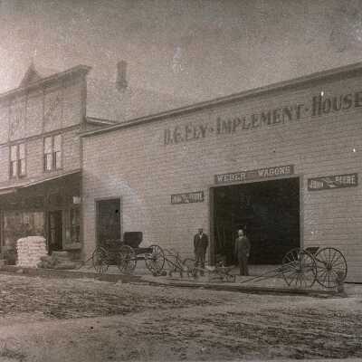 Oregon City c. 1903 - Ely Brothers' Implement Store, 7th Street