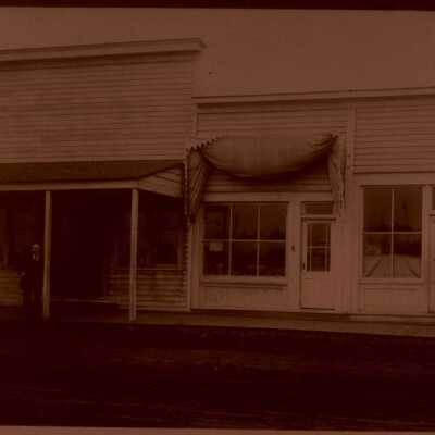 Canby 1905 - Roscoe Mack & Furniture Store