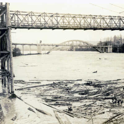 1922 Flood - Pedestrian Suspension and Arch Bridges - From Oregon City