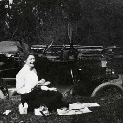 Cochran, Nan 1920's - Roadside Picnic