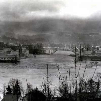 1964 Flood - Mills, Willamette Falls and Arch Bridge viewed from Canemah Bluff.