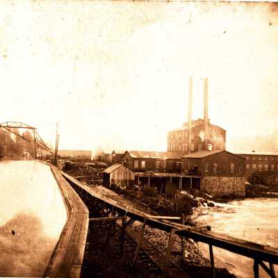 Willamette Falls Locks 1893 - and Log Flume to Willamette Pulp and Paper Company