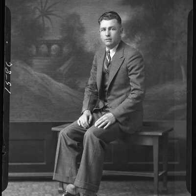 Photograph of a man for J.W. Sterns - April 1930 - Negative