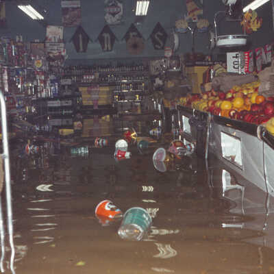1964 Flood - Danielson's Grocery - 15th and Washington - Oregon City