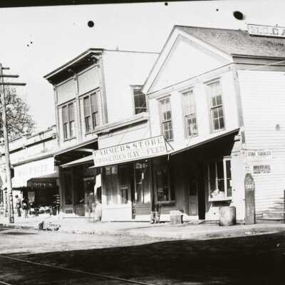 Oregon City 1899 - E. G. Caufield Farmer's Store - SW Corner of 8th and Main Street