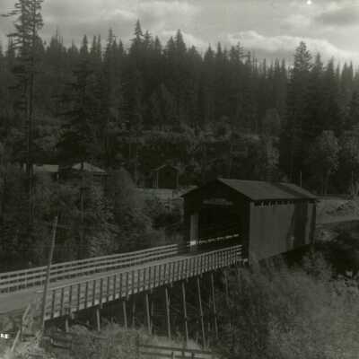 Estacada Covered Bridge, 1910: Origsize: 8"x10"; Origformat: Print-Photographic
