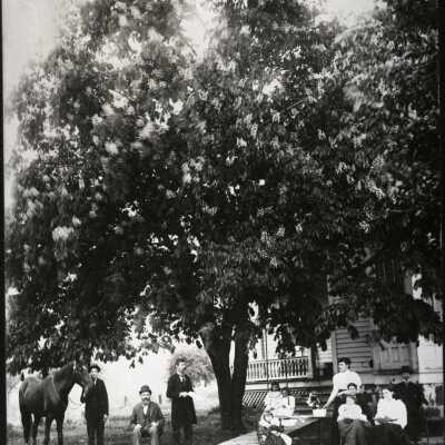 Harvy Cross and Family