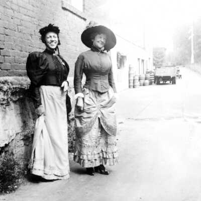 Oregon City Territorial Days 1935 - Roberta Caldwell and Nan Cochran
