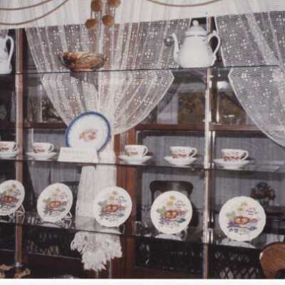 Stevens Crawford House - Holiday Dish Exhibit