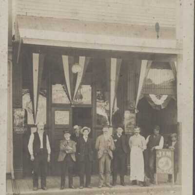 Saloon Oregon City