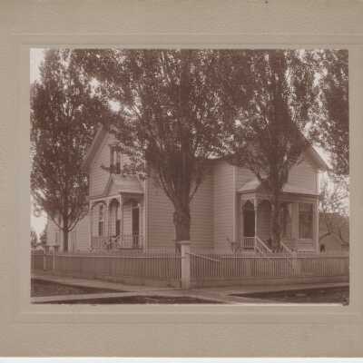 Unknown Oregon City House