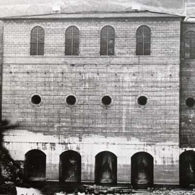 West Linn 1895 - Station "B", Exterior