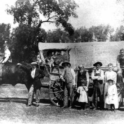 Meeker Wagon and Oxen at Sam Taylor Farm.