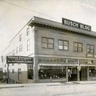 Busch Building 1913 - 1914: Copyright: Clackamas County Historical Society; Origsize: 6x8; Origformat: Other