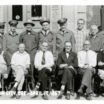 Oregon City Post Office 1957: Copyright: None; Origsize: 8.5" x 20"; Origformat: Print-Photographic