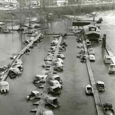 Oregon City Marina from Abernethy Bridge Looking Upstream.