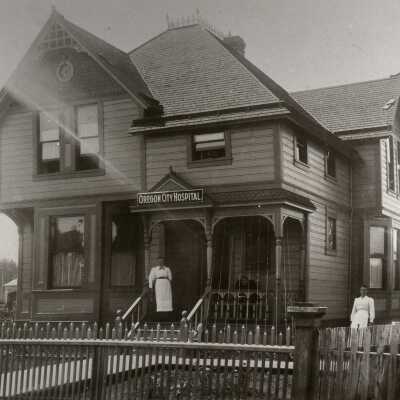Gladstone (Oregon City Hospital)
