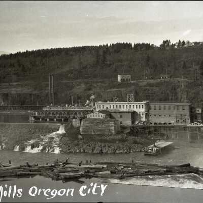 West Linn Mills from Oregon City