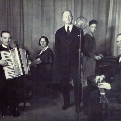 Band Group - WWII