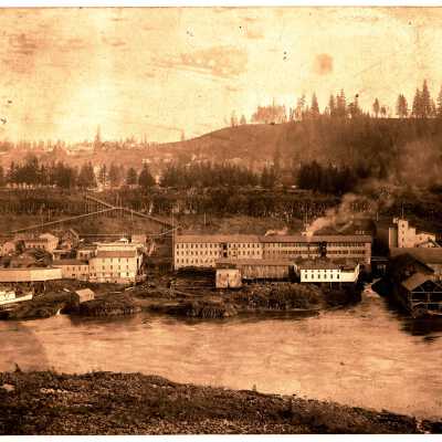 Oregon City Mills from West Linn.