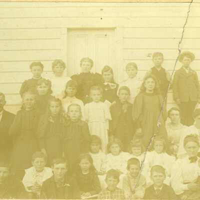 Geelan School Students - near Champoeg, Oregon - No Date