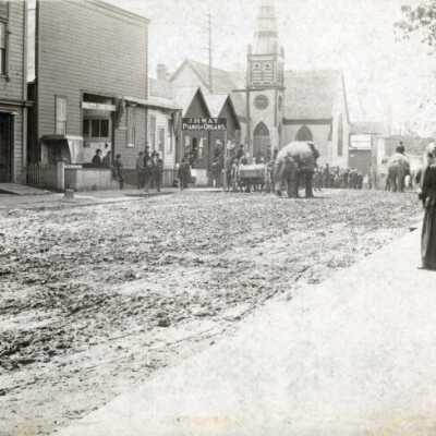 Circus Parade in Oregon City. 1891.: Copyright: None; Origsize: 5" x 7"; Origformat: Print-Photographic