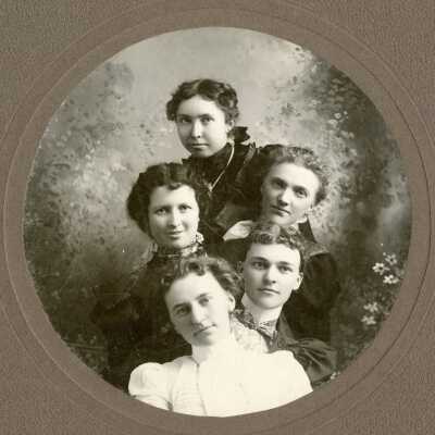 Blanche Smith & Cheney girl