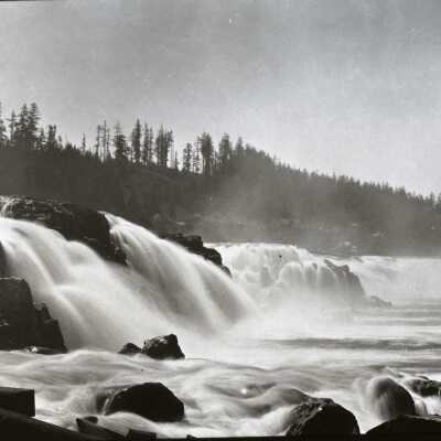 Willamette Falls 1896 - From the Fish Wheel at Black Point