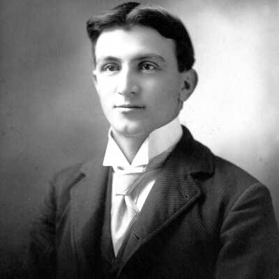 Amos Adams