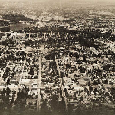 Milwaukie 1957 - Aerial View of Oak Grove and Milwaukie