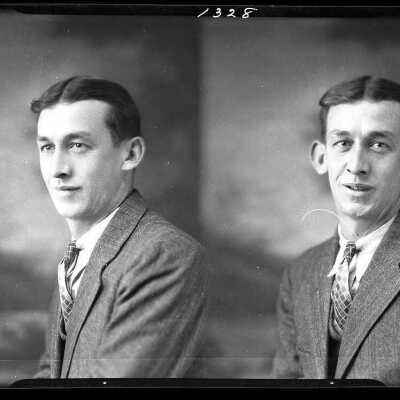 Photograph of a man for L.E. Drayor - December 1929 - Negative