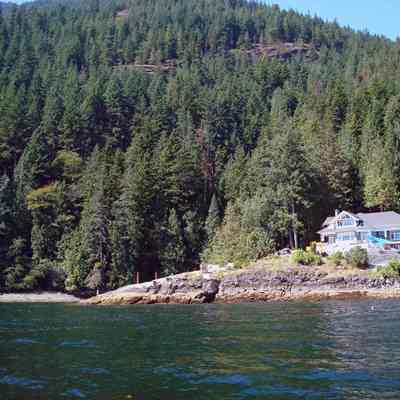 Indian Arm - Fernleecove - view from water